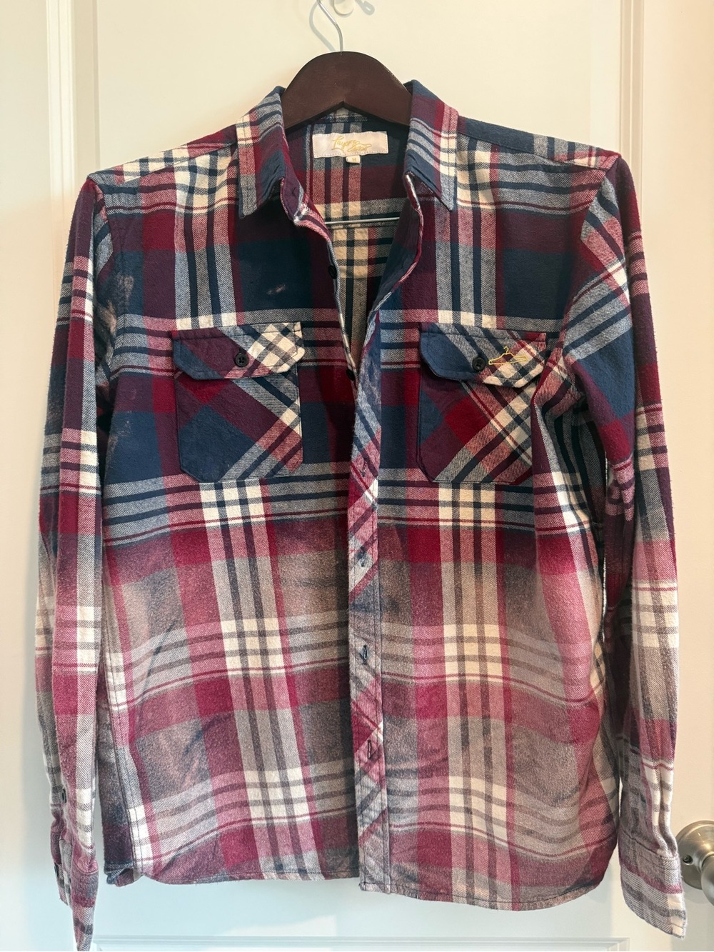 Women’s Plaid Long-Sleeve Button-Up Shirt in Burgundy and Navy